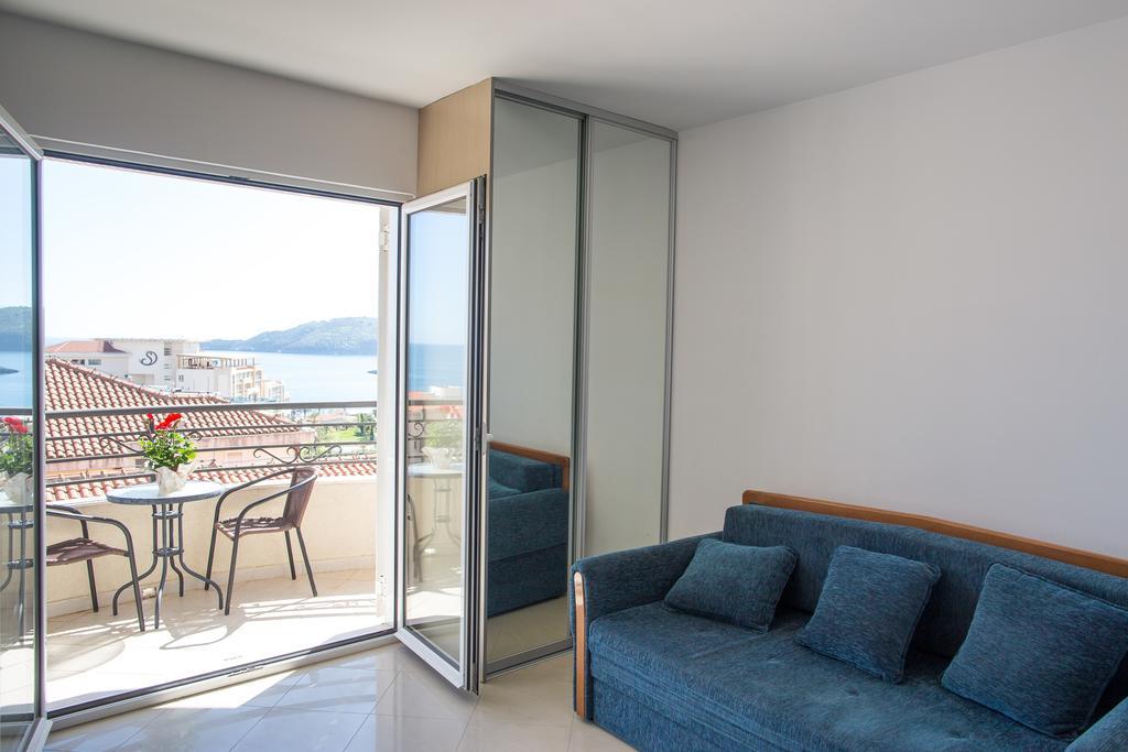 Apartments Charme Bečići Exterior photo